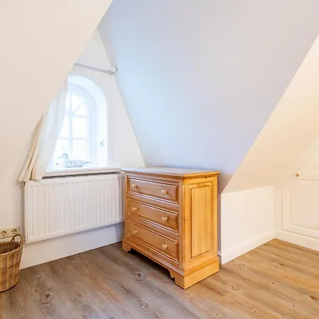 Casa de Férias Friesenhaus Kaeptn Hahn Hausteil 03 Westerland